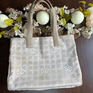 🎉HP⭐️CHANEL Travel Line Tote